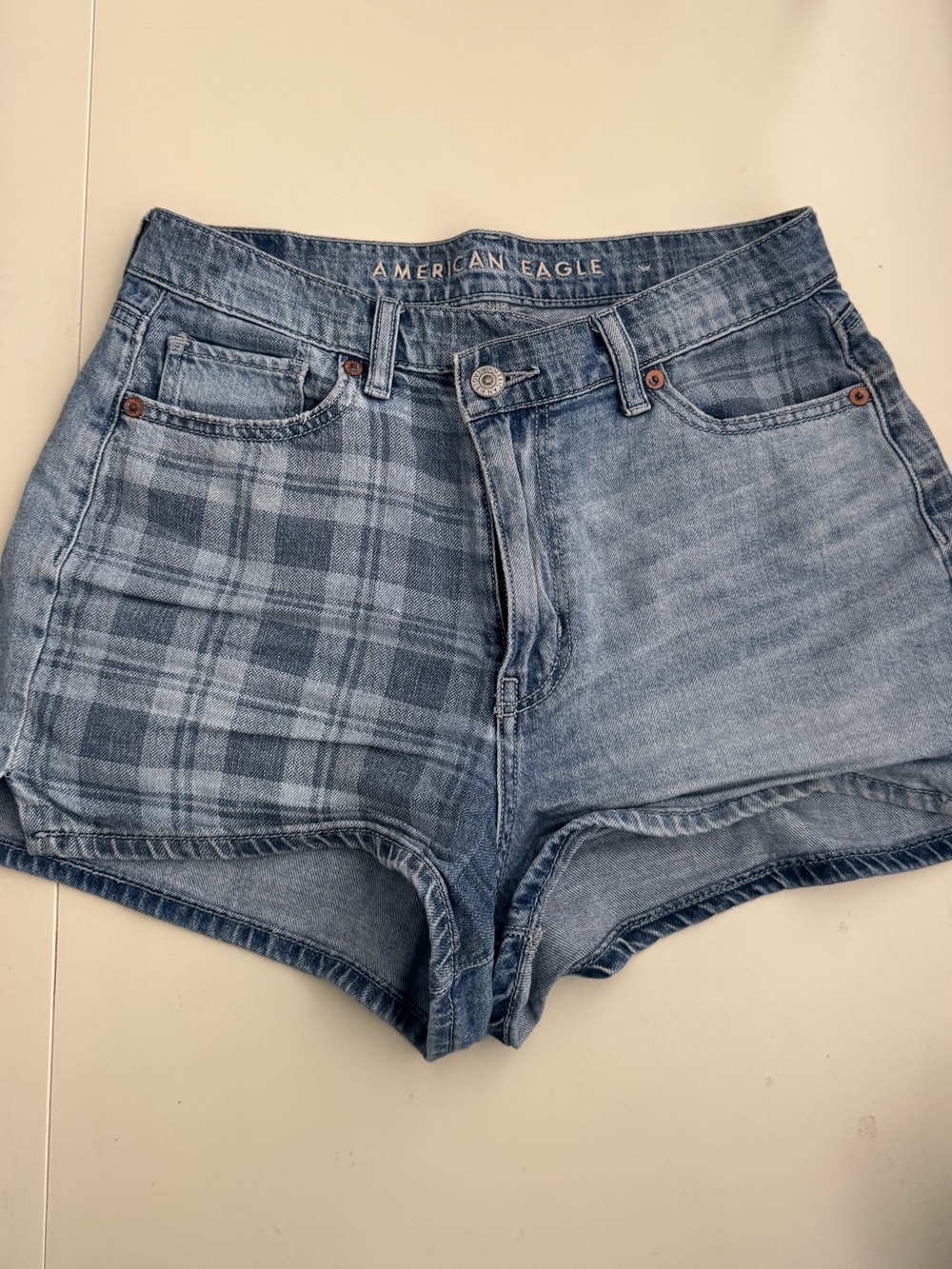 American Eagle shorts- size 4
